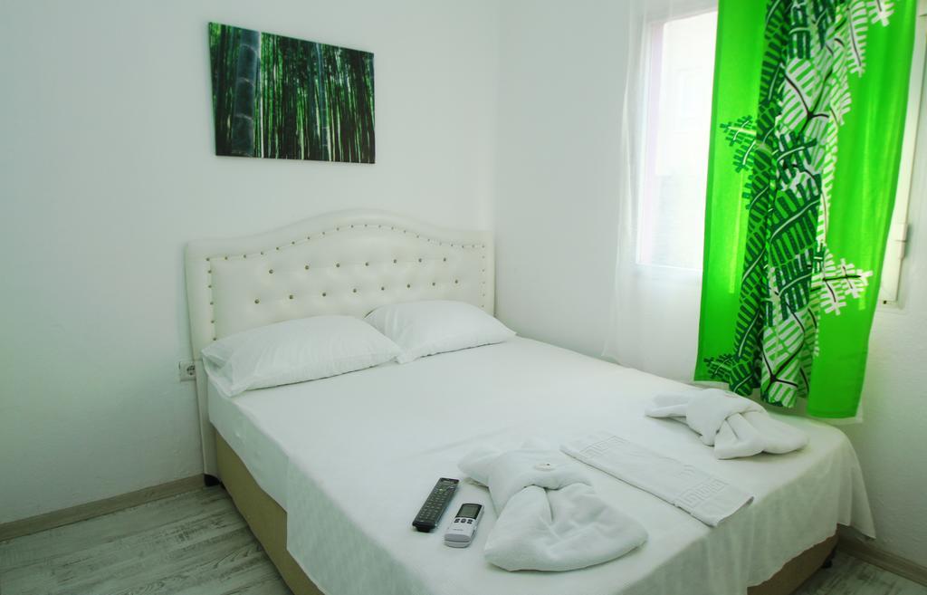 Fullmoon Rooms Cesme Çeşme 외부 사진