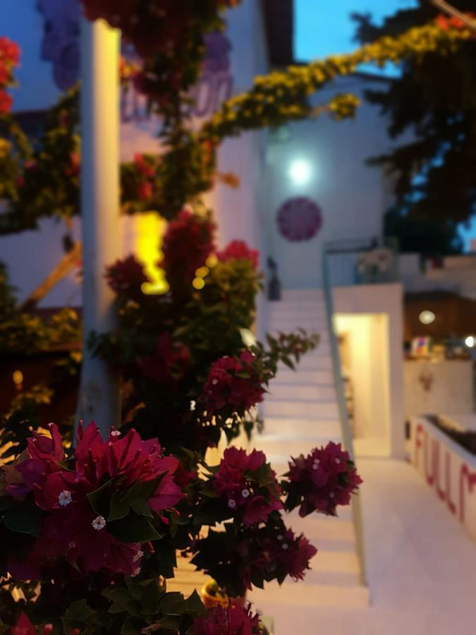 Fullmoon Rooms Cesme Çeşme 외부 사진